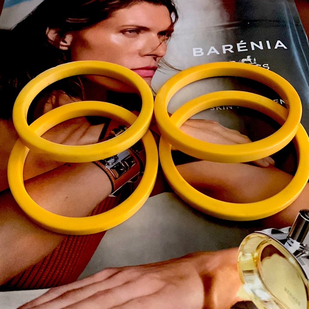 Bakelite stackable